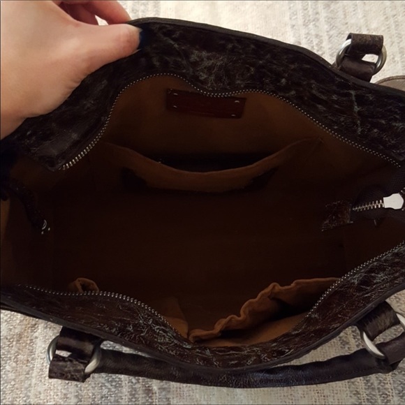 ✨Turquoise Tooled Navelli Tote✨ - Picture 6 of 7